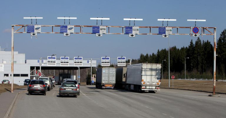 Luhamaa piiripunktist Venemaa poole sõitnud ettevõtja pandi Šumikino piiripunktis valiku ette: tahad edasi sõita, anna tagatiseks 9000 eurot.