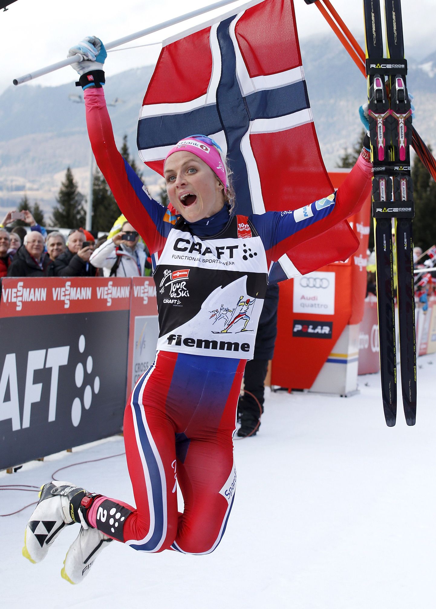 Naiste konkurentsis Tour de Ski võitnud Therese Johaug.