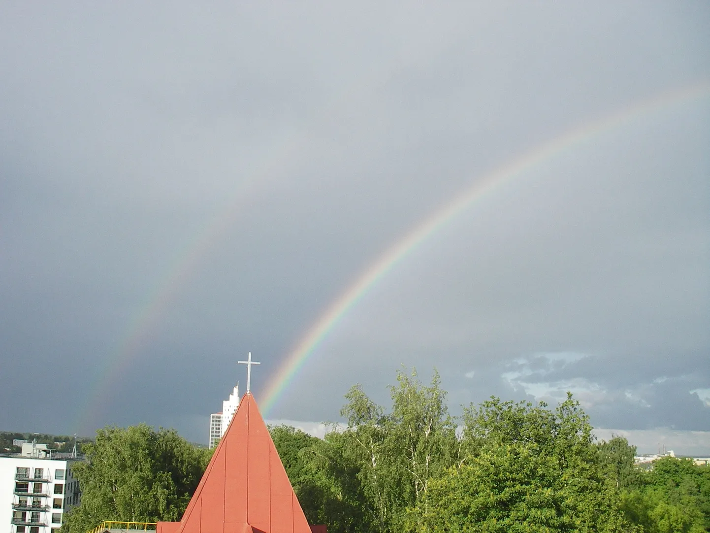 Kaksikvikerkaar Tartus.