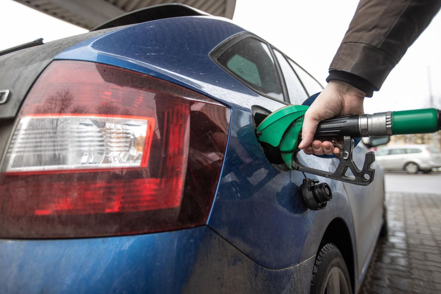 Statistikaameti teatel kasvasid kõige kiiremini kütusemüüjate tulud.