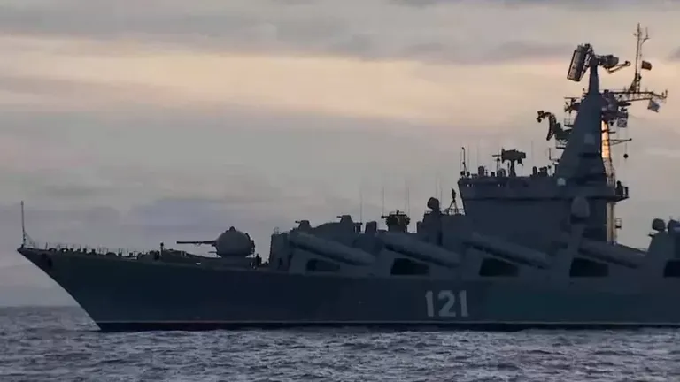 Военный корабль
