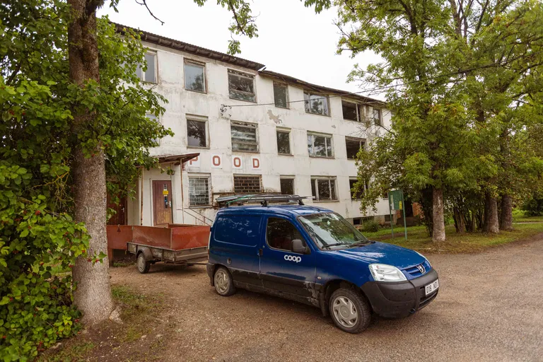 Tõrva vallas asuv Leebiku külapood lõpetas tegevuse.