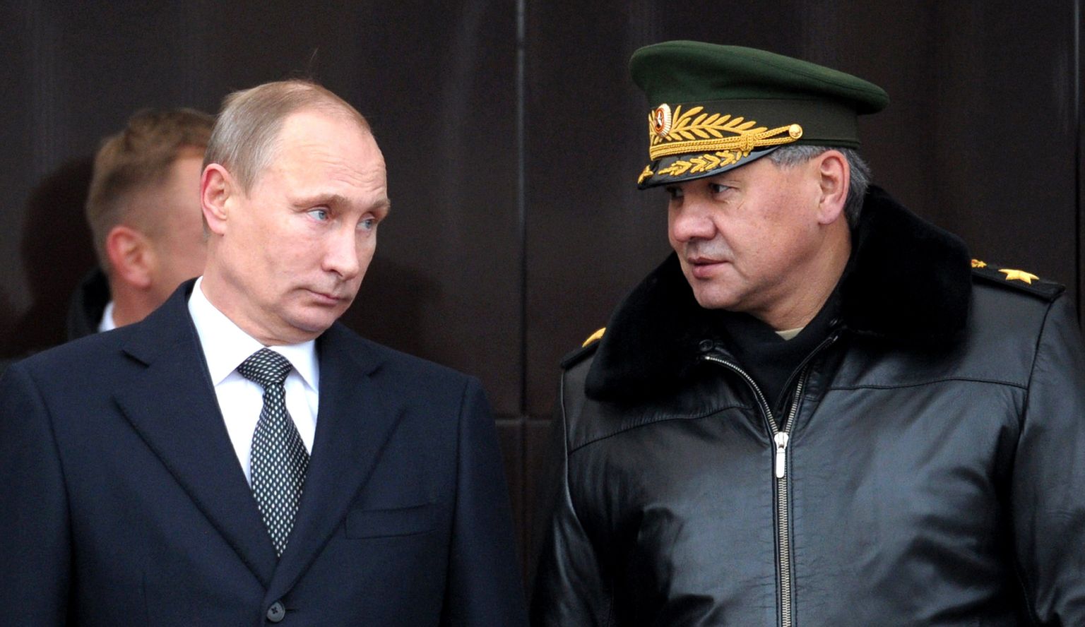 Venemaa president Vladimir Putin koos kaitseminister Sergei Šoiguga.