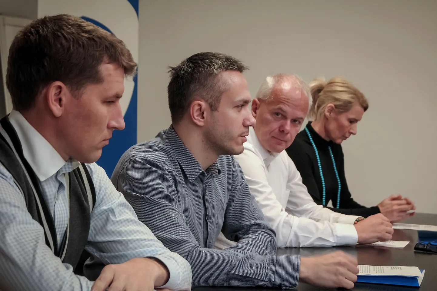 Pärnu võimuliitu kuuluva kolme erakonna ja ühe valimisliidu linnapeakandidaatide täna allkirjastatud ühisavaldus kinnitab linnavõimu vankumatut kavatsust jätkata koolivõrgu korrastamist.