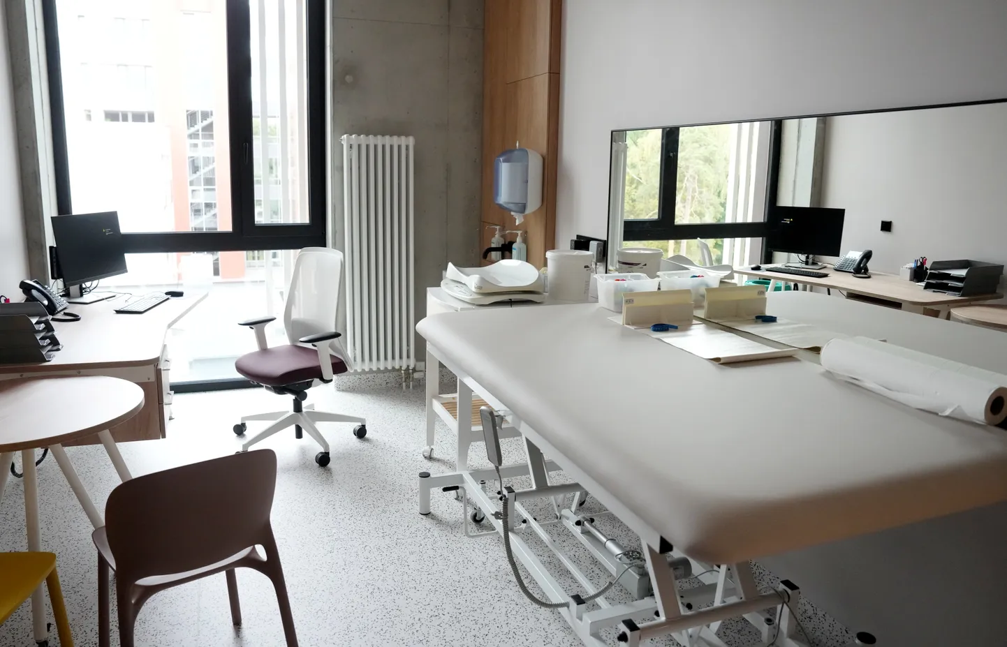 Bērnu slimnīcas jaunā ēka, kurā atrodas Ambulatorais veselības centrs un Neatliekamās medicīnas centrs.