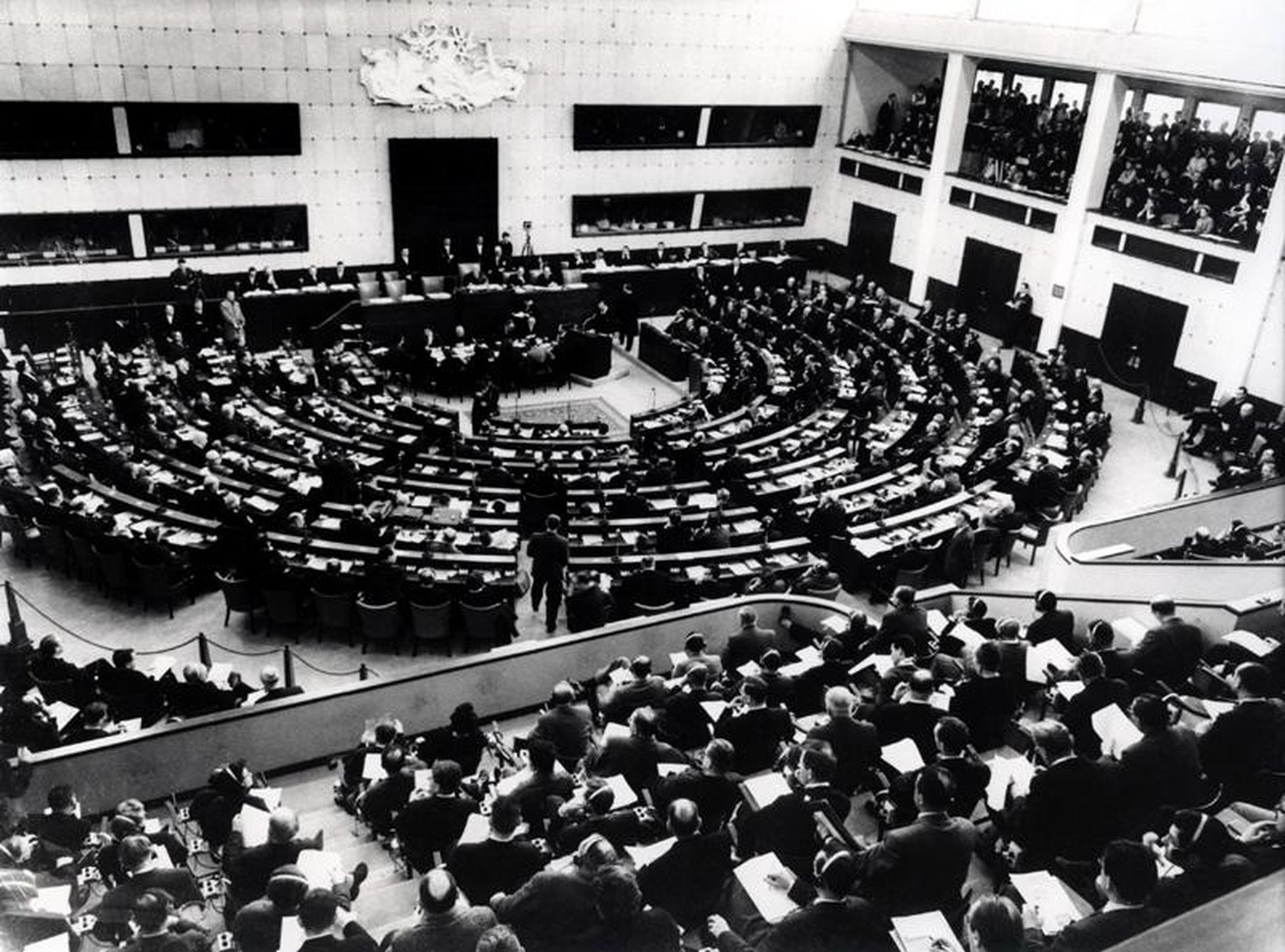 Euroopa Parlamendi esimene istung.