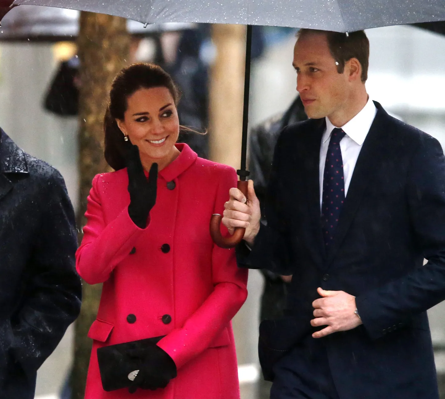 Britain's Prince William, the Duke of Cambridge, and Kate, Duchess of Cambridge, visit the National Sept.11 Memorial and Museum, Tuesday, Dec. 9, 2014 in New York. (AP Photo/Jason DeCrow)