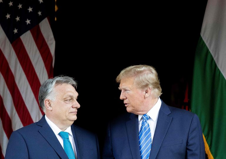 Ungārijas premjerministrs Viktors Orbāns un bijušais ASV prezidents Donalds Tramps.