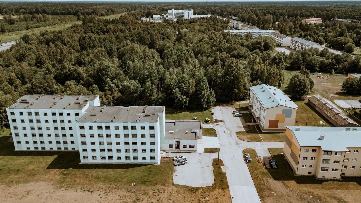Linnale kuuluv kinnistu, kuhu üürikorteritega maja tuleb, asub Pärnus Rohu 119 ehk Oja piirkonnas.