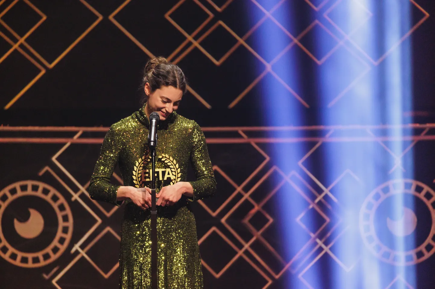 Maarja Johanna Mägi pärjati EFTA 2023 galal filmide kategoorias parima naisnäitleja tiitliga.