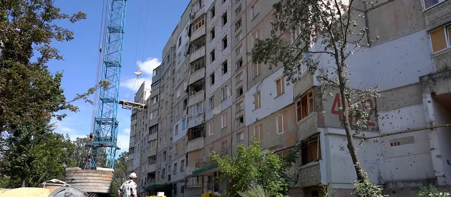 В Северной Салтовке в Харькове уже восстанавливают жилье, но пока медленными темпами