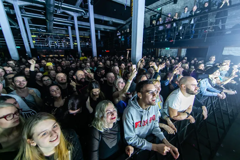 MØ kontsert tõi Rock Cafe rahvast täis.