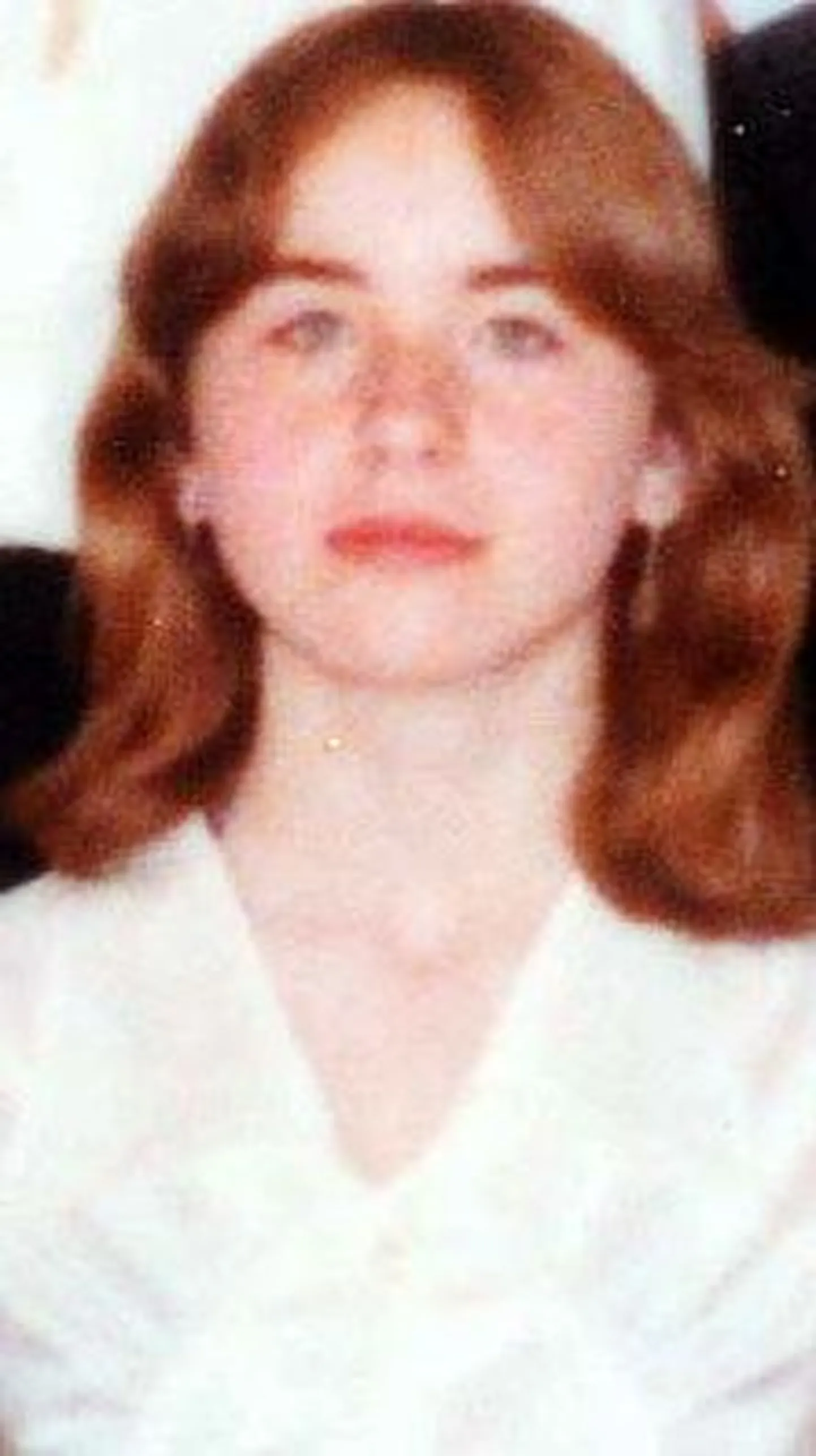 Elizabeth Fritzl 18-aastasena, enne keldrisse lukustamist