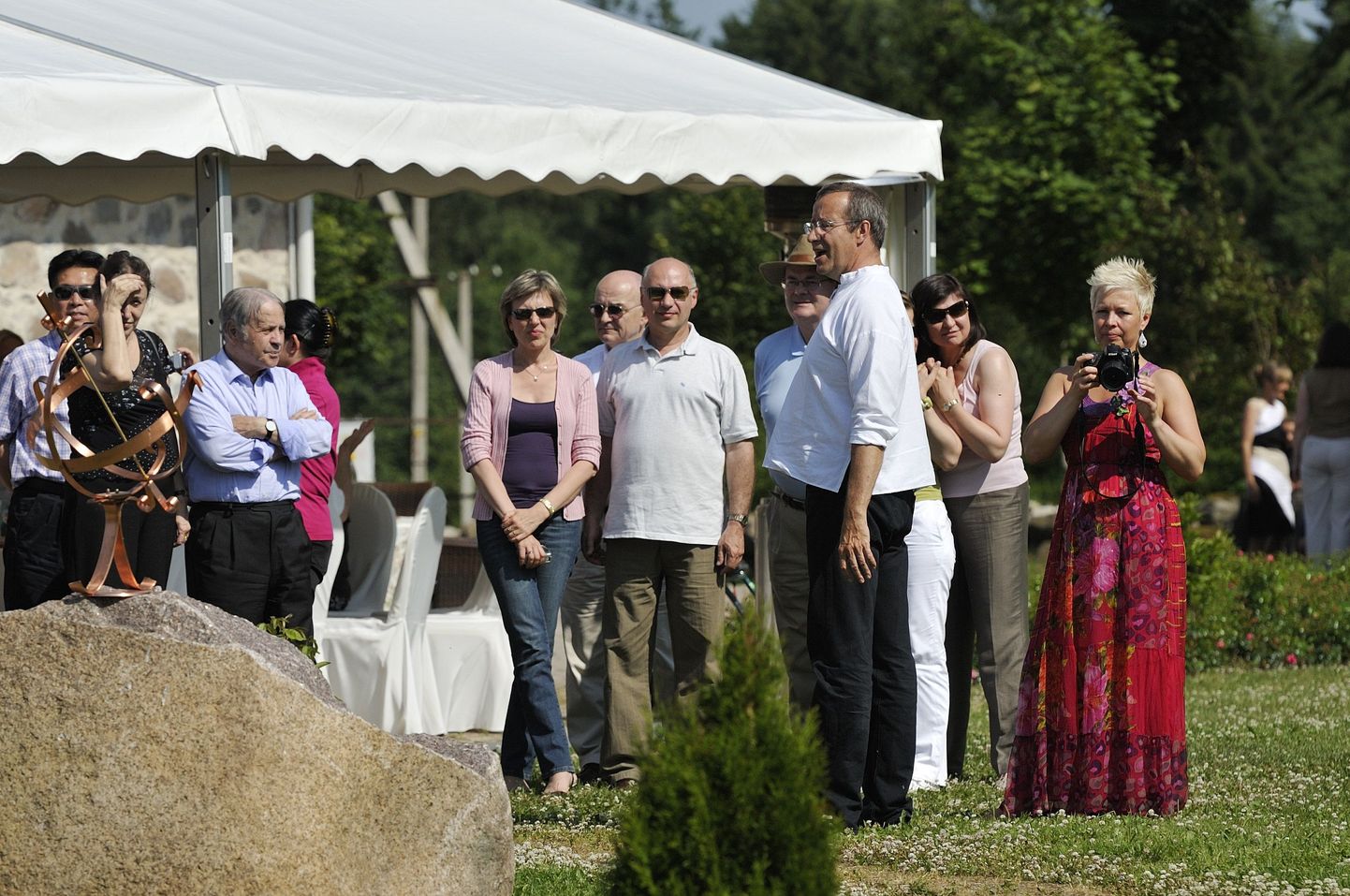 Eestis resideeruvad suursaadikud käisid Ärma talus presidendipaaril külas.