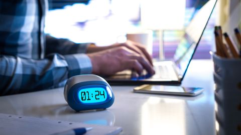 Kes hoiavad kaupluseid töös siis, kui linn magab?