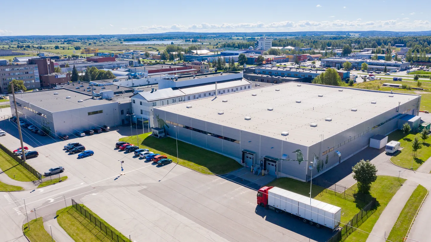 Kroonpress müüs Lõõtsa 2 tootmishoone osaühingule Giga Investeeringud.