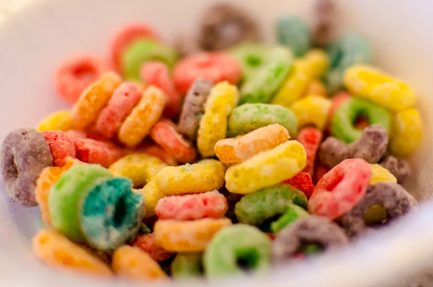 Investorid haaravad parasjagu päästerõnga järele. Froot Loopsi tootja Kellogg'si aktsia on tänavu üleval 9 protsenti.