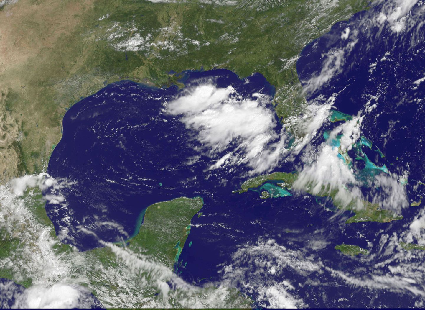 USA orkaanikeskuse andmetel võib troopiline torm Frank orkaaniks kasvada