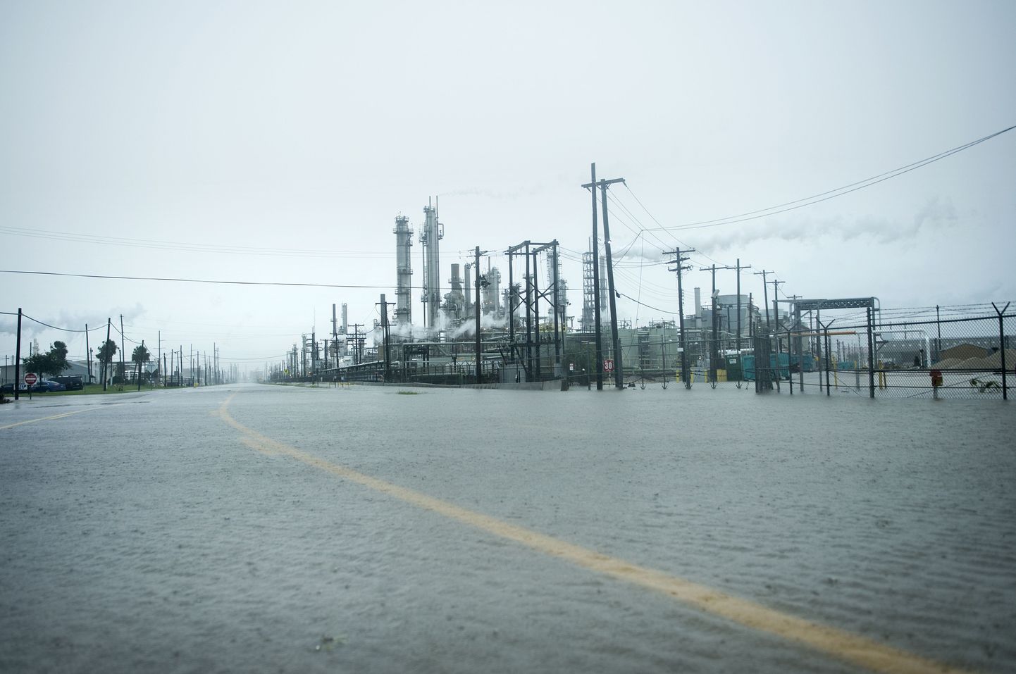 Üleujutatud Marathon Texas City naftatöötlustehas.