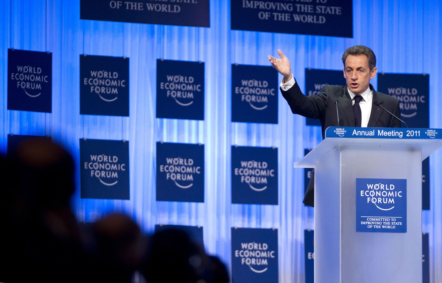 Sarkozy Maailma majandusfoorumil esinemas.