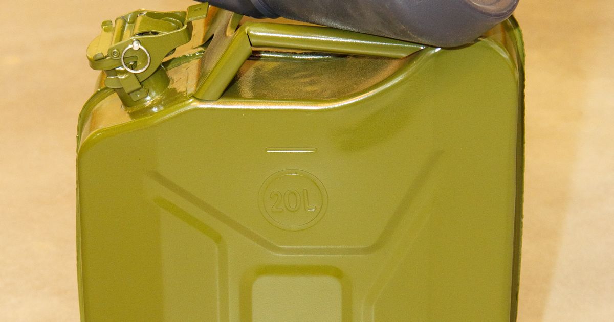 Vargad võtsid kütust ja mobiiltelefoni