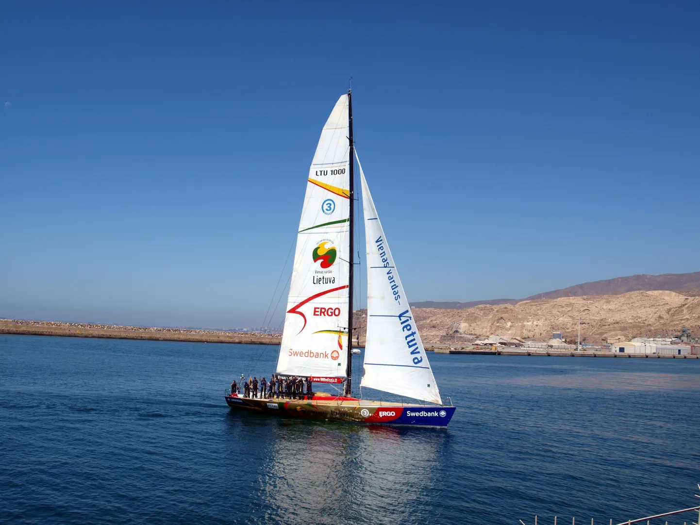 Ambersail kuulub Volvo 60 klassi.