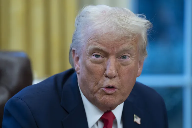Дональд Трамп, еще даже не вступив официально в должность президента, сказал, что страны Европы должны снова задуматься о поднятии оборонных расходов.