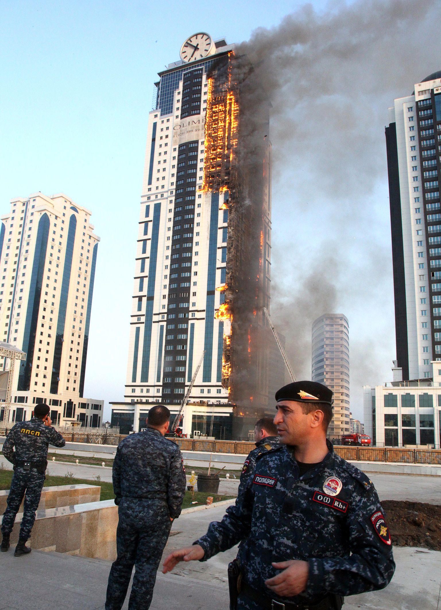 Пожар в Грозном Сити 2013