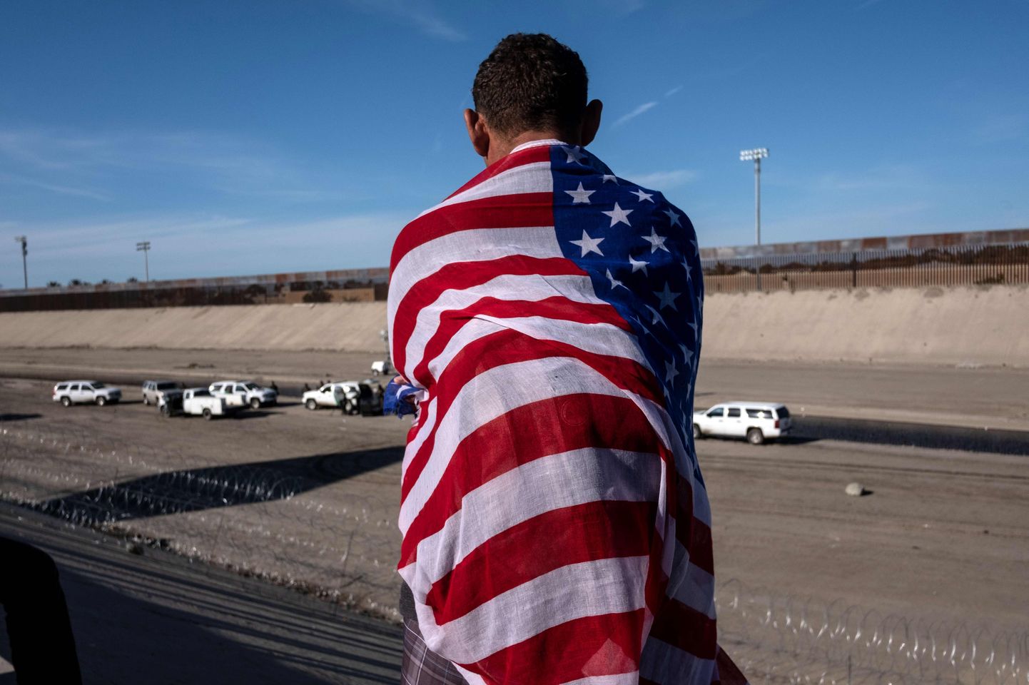 Migrant USA-Mehhiko piiril.