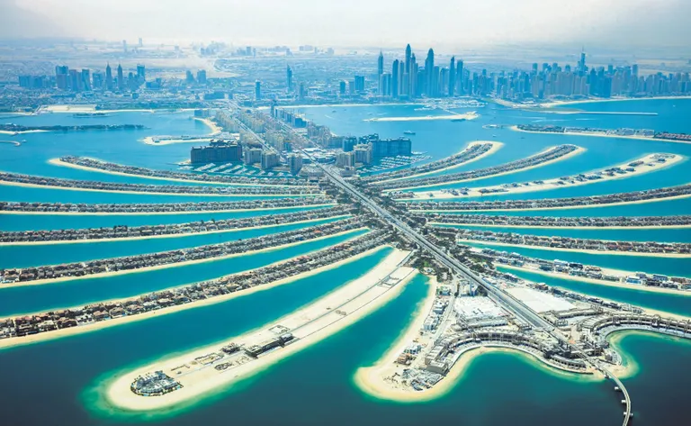 Saare Wind Energy meretuulepargiga ühinenud Hollandi mereehitusfirma Van Oord osales ka Dubai 600hektarilise saarestiku rajamisel Pärsia lahte.