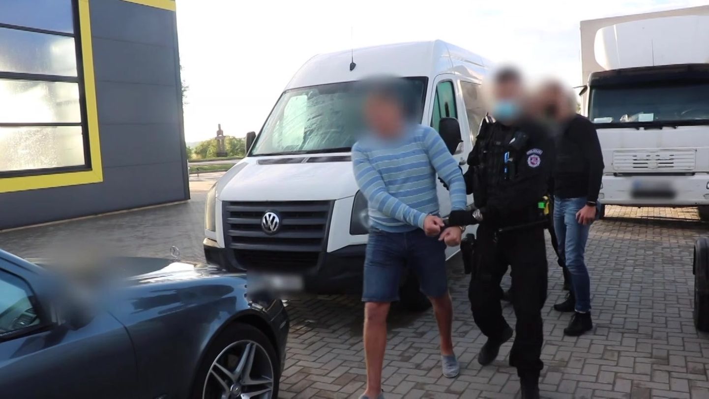Leedus ja Iirimaal vahistati sel nädalal 18 Leedu kodanikust narko- ja inimkaubitsejat.