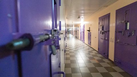 Tartu vanglas muretsevad kaasvanglad raskelt haige kinnipeetava pärast