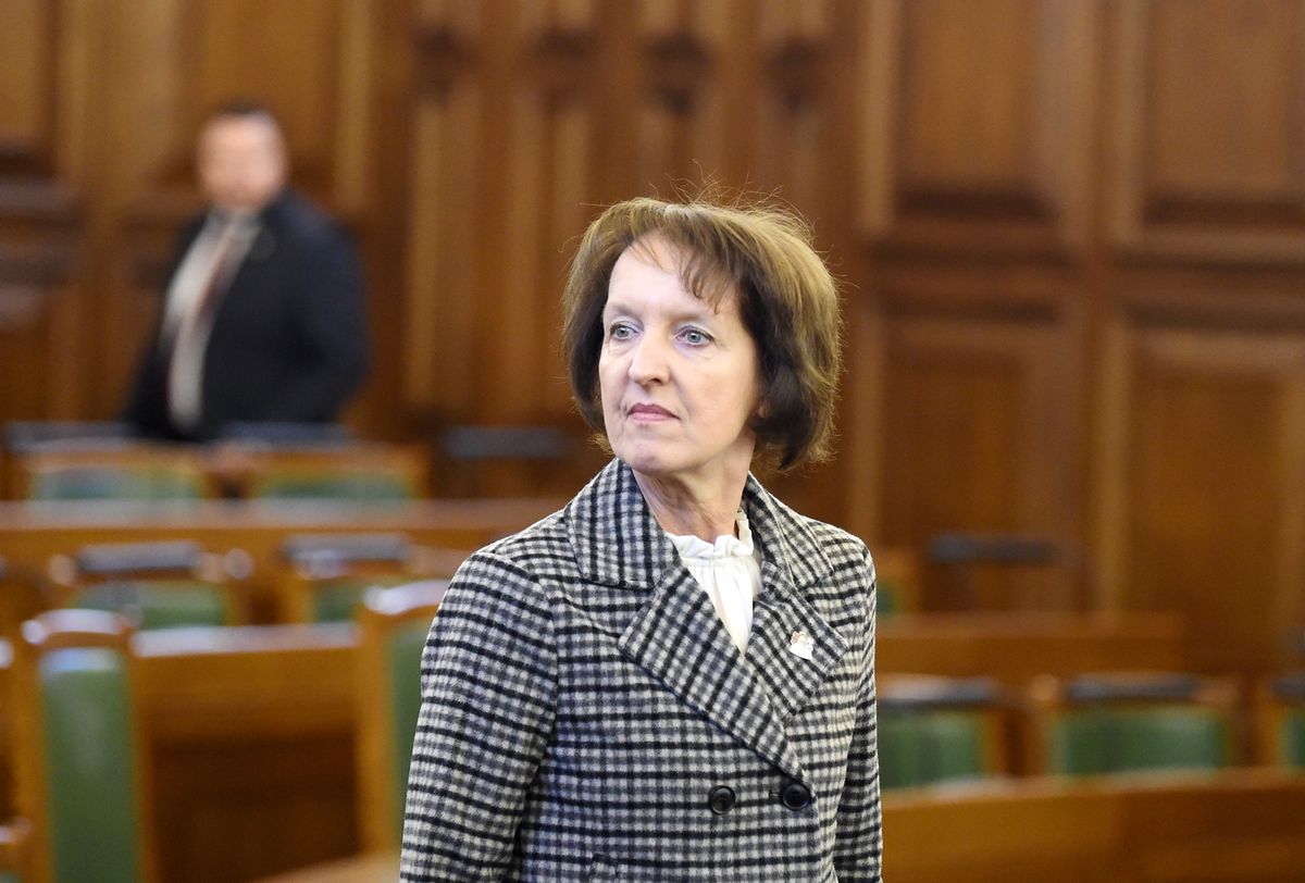 Saeimas deputāte Inga Bērziņa Saeimas sēdes laikā.