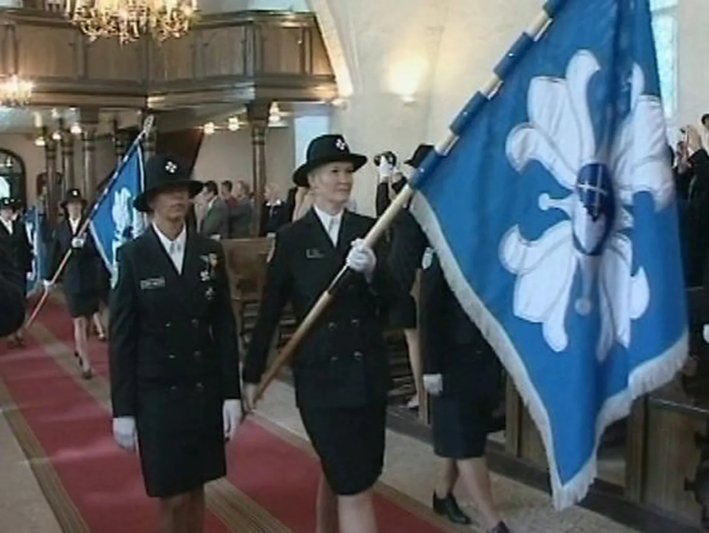 Naiskodukaitsjad.