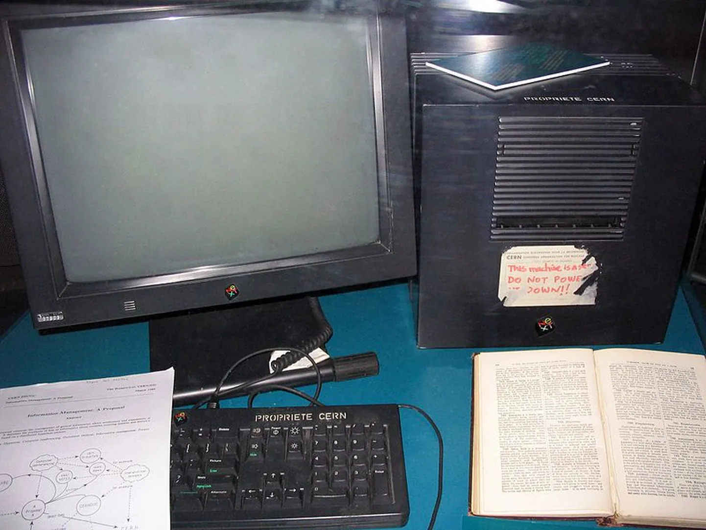 Maailma esimene server.