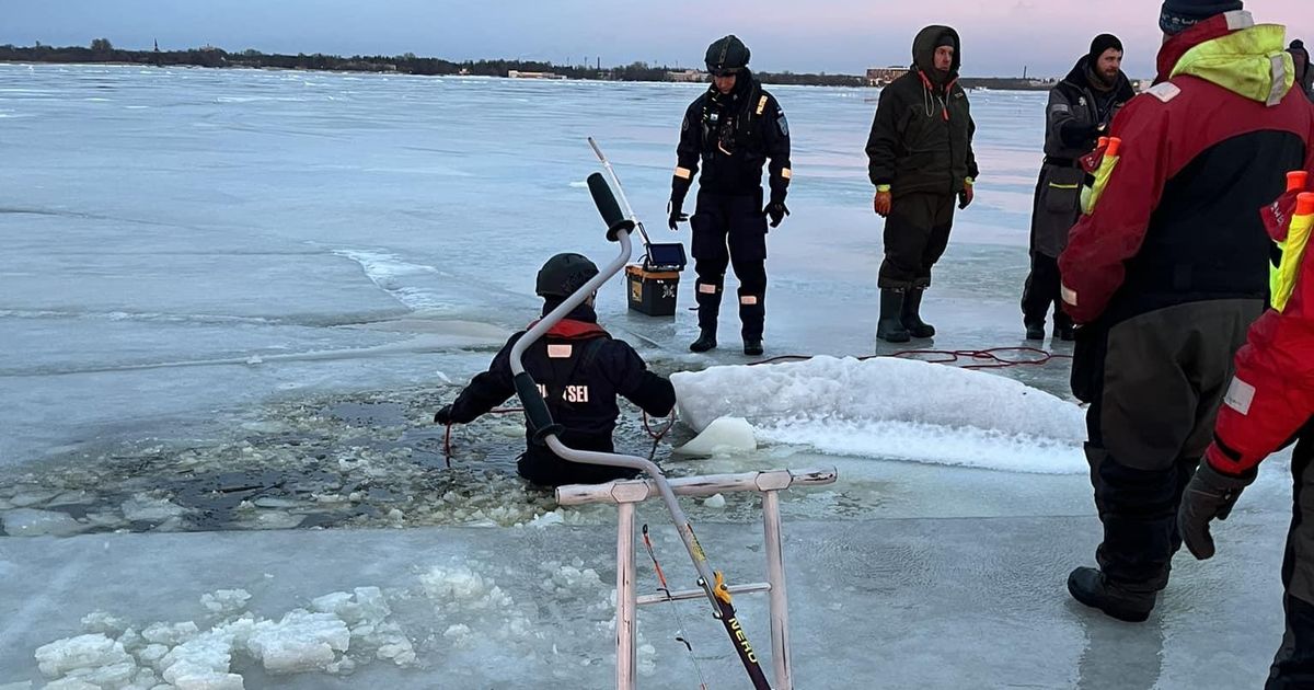 Pärnus jõest otsitakse tundmatut kalameest, kelle sõiduriist leiti lahvandusest