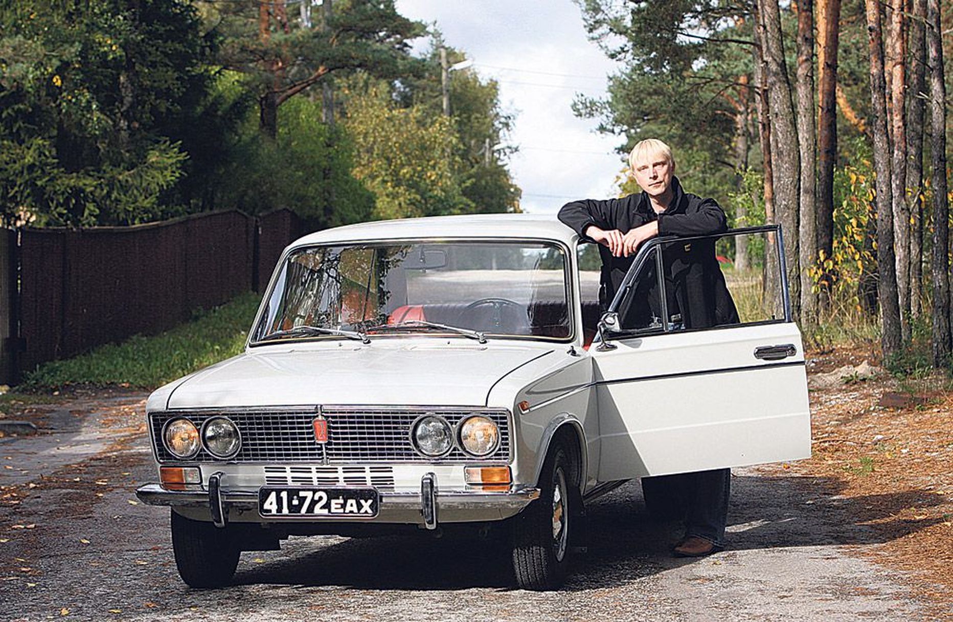 «Mind paelub vanade autodega tegelemine, mitte sõitmine,» ütles Martin Ruud, kelle suurepäraselt säilinud masinat Þiguli 2103 näeb ka Tartu autonäitusel.