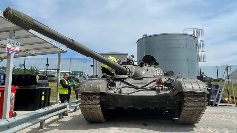 Этот T-72 Танковому музею в Бовингтоне подарила польская армия