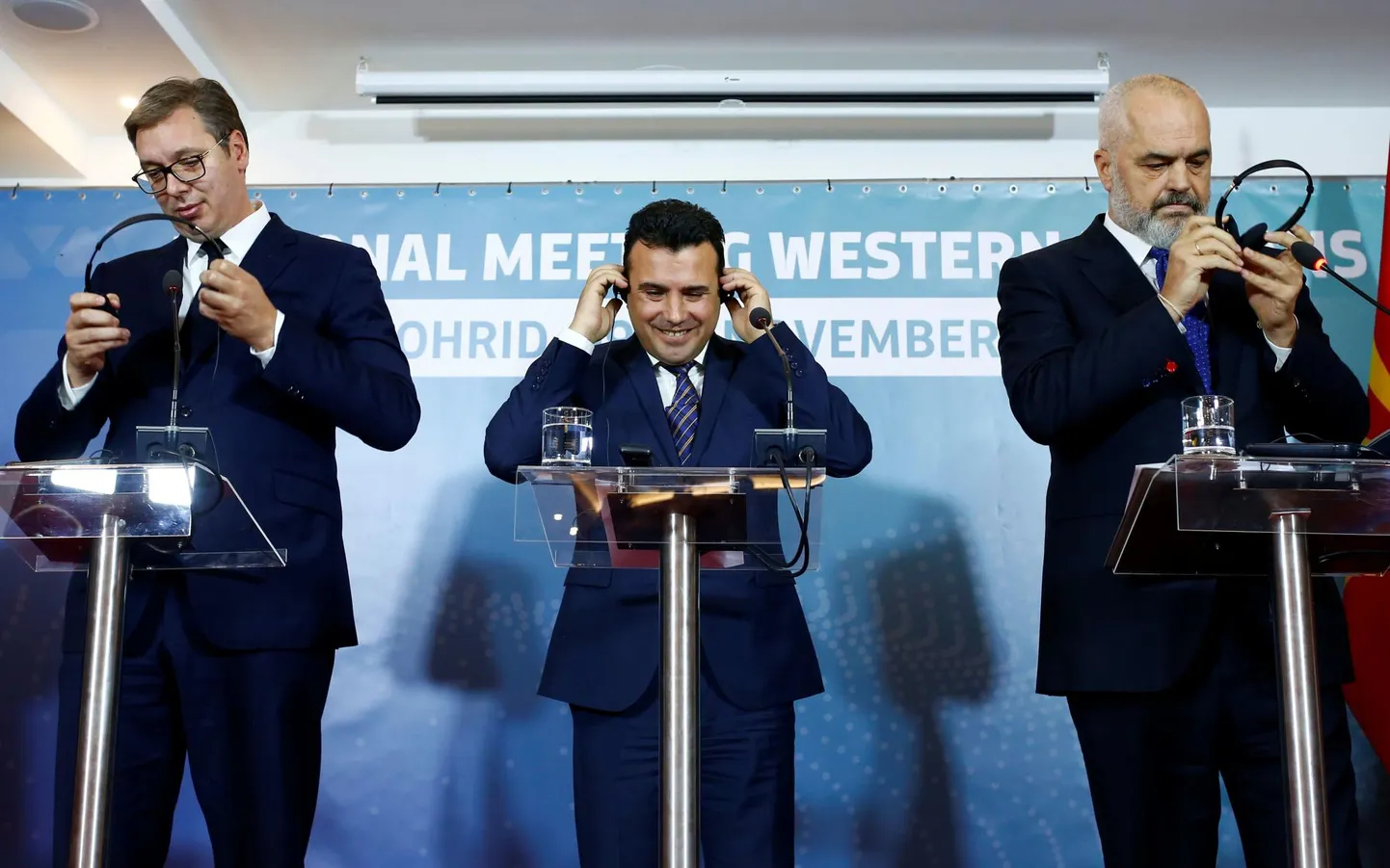 Serbia president Aleksandar Vučić, Põhja-Makedoonia peaminister Zoran Zaev ja Albaania peaminister Edi Rama kohtumisel Ohridis.