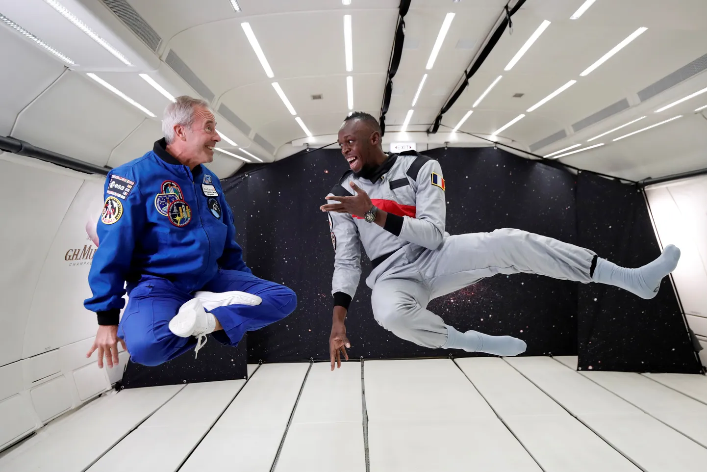 Francijas kosmonauts un Useins Bolts