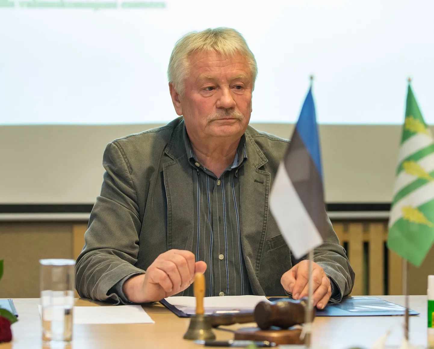 Энно Винни.