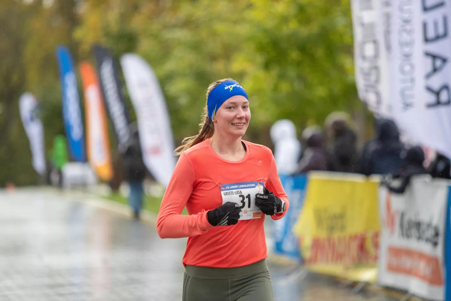Sel reedel tuleb Holstre-Polli spordikeskuse radadel esimene ööjooks, mida veab suusataja ja jooksja Greete-Liisa Toom.