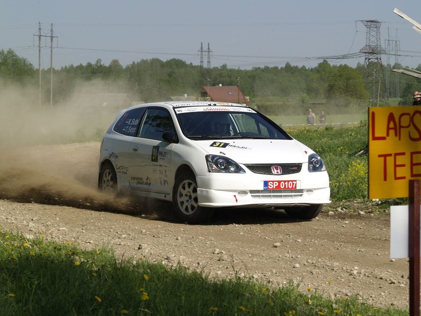 Kristo Subi ja Teele Sepp tegid Harju autorallil kiiret sõitu, mis andis neile A7 rühmas parima tulemuse.