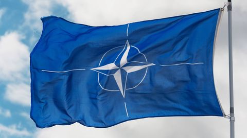 Uue eelnõuga saavad NATO riikide kodanikud Eesti riigikaitsest osa võtta
