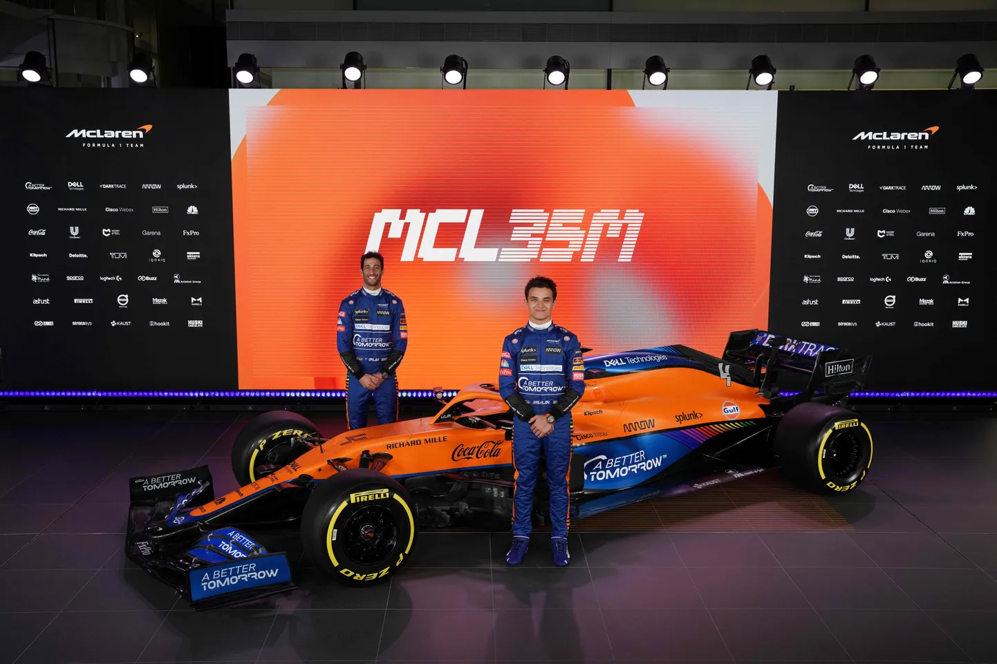 Daniel Ricciardo (vasakul) koos Lando Norrisega McLareni vormeli esitlusel.