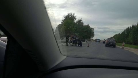 Фото: мотоциклист столкнулся с автомобилем