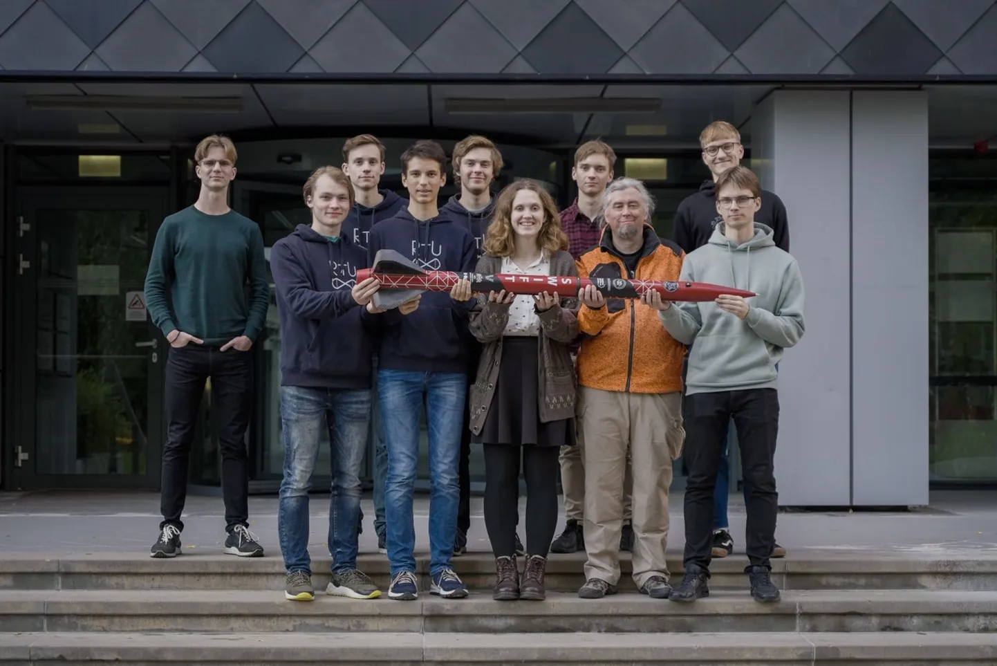 Latvijas studenti apliecina prasmes būvēt lieljaudas raķetes