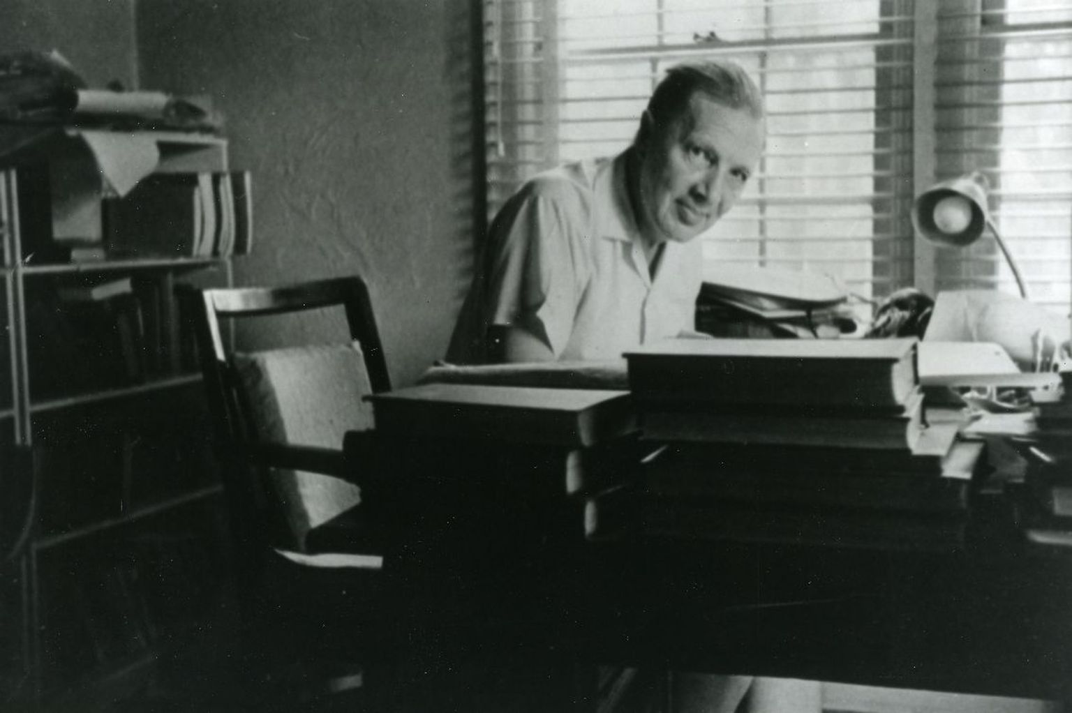 Tõlkija, kirjandusteadlane ja kriitik Ants Oras (1900–1982).