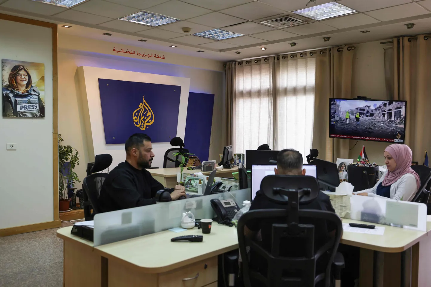 Al-Jazeera televisioonivõrgu kontorid Läänekaldal Ramallahis 5. mail 2024. aastal
