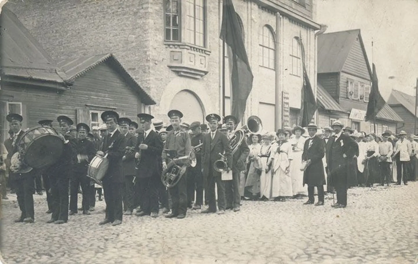 1914. aasta Rakvere laulupäeva pidurongkäik.
